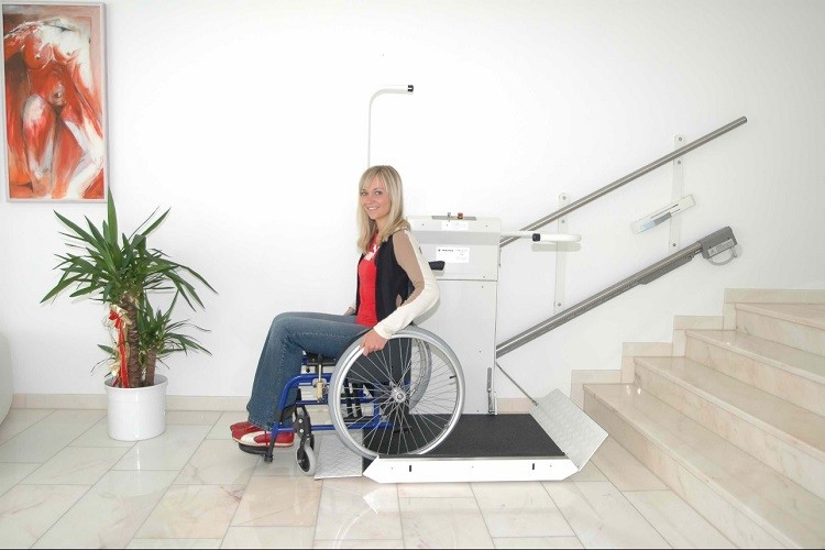 Platforma schodowa dla niepełnosprawnych